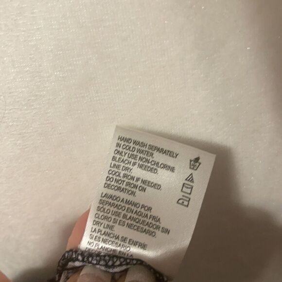 Patrons Of Peace Crop Tank - Picture 9 of 9